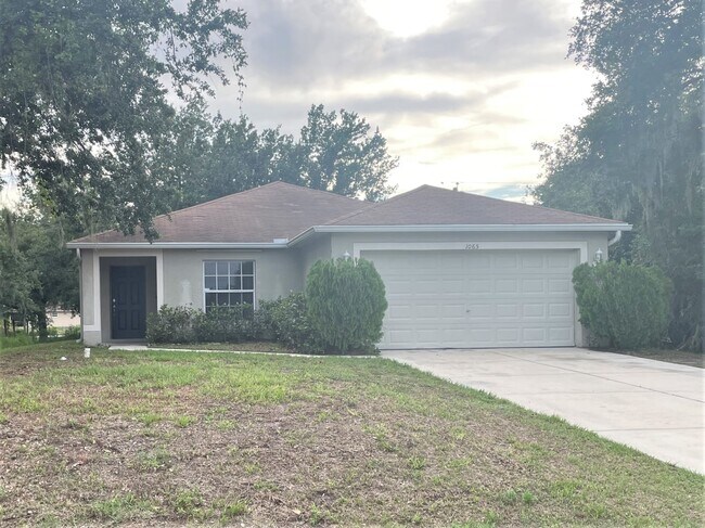 Photo - 1065 Guild St