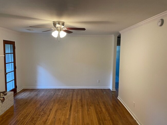Photo - 642 E Samford Ave