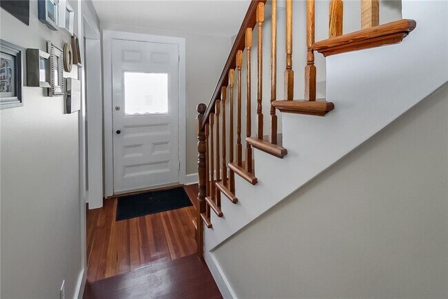 1 Conrad Ct