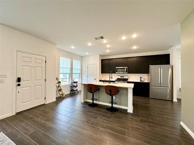 2009 Winston Way