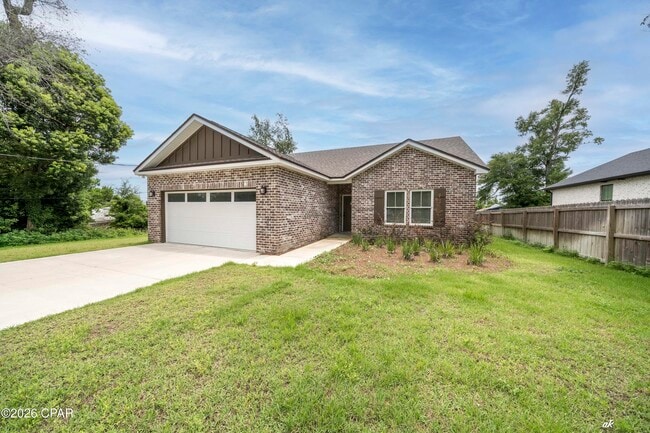 Photo - 4447 Huckleberry Ln