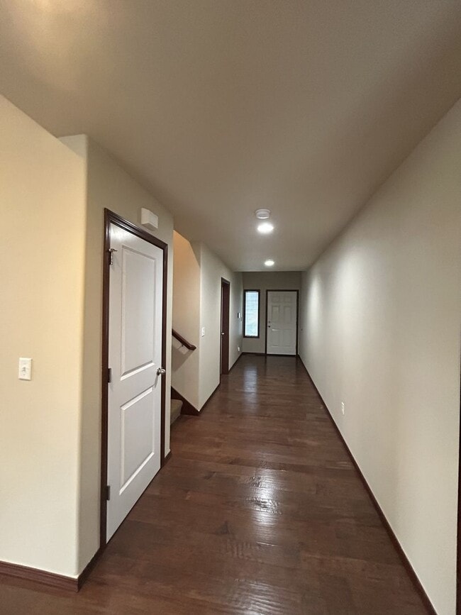 Photo - Spacious 4 bedroom 2.5 bath in Arlington with RV Parking