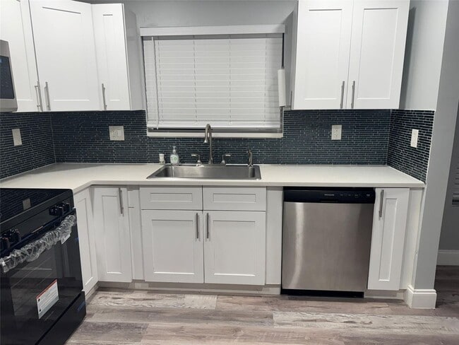 Photo - 5516 NW 22nd St