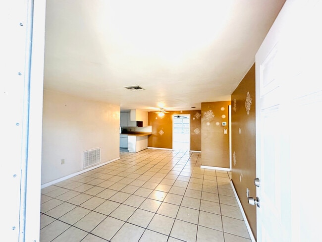 Photo - 3545 Holiday Lake Dr