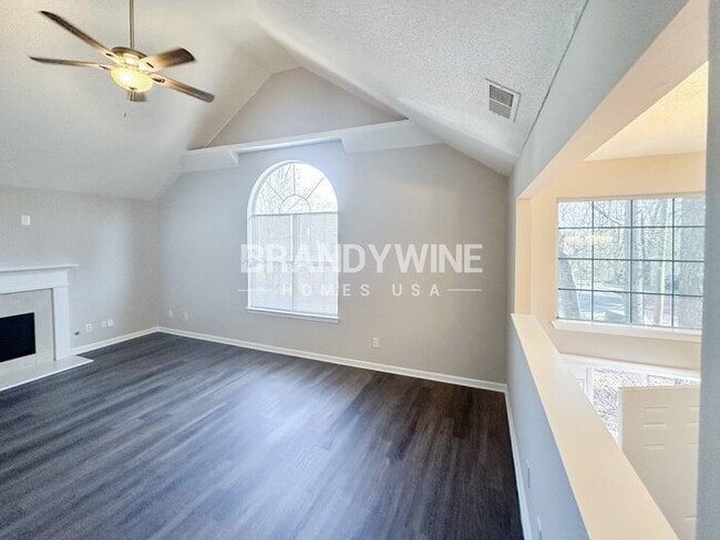 Photo - 4599 White Rd