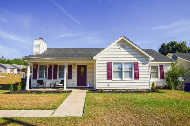 Building Photo - Coming Soon: 3 Bedroom 2 Bathroom- No Pets Rental