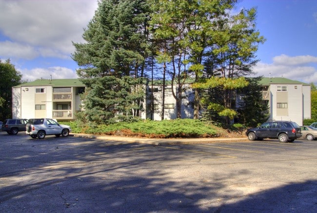 Photo - Pines West Apartments