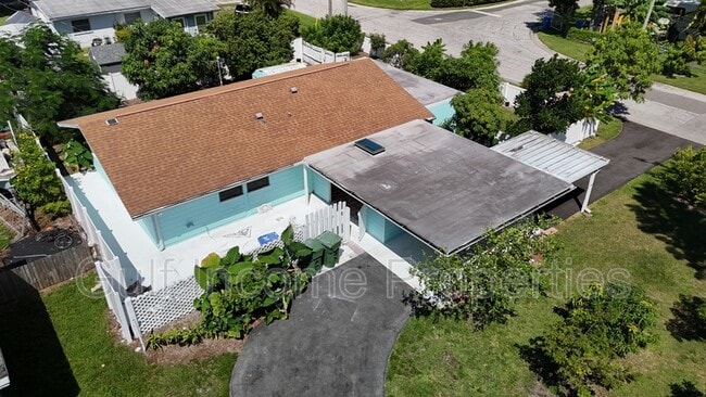 Photo - 3202 21st Ave W