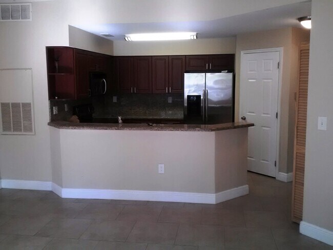 Photo - 3450 Pinewalk Dr N Unit 412