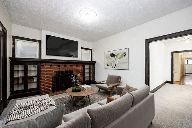 4016 Hogarth St Unit 4018 Hogarth - Lower