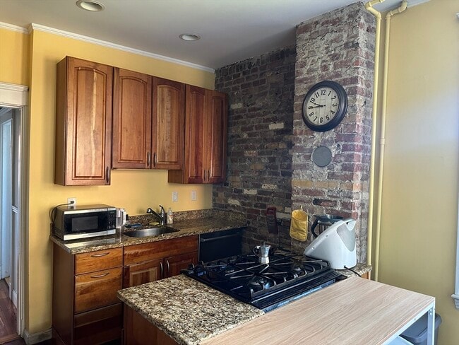 Photo - 64 Chestnut St Unidad 2