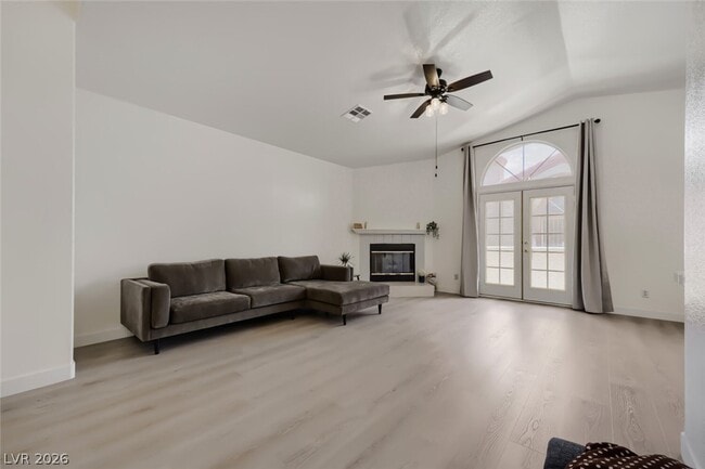 Photo - 8301 Boseck Dr Unit 232