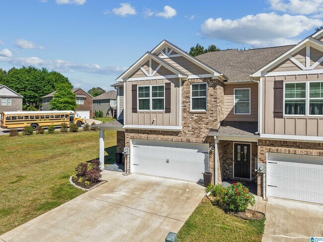Photo - 501 Polo Way