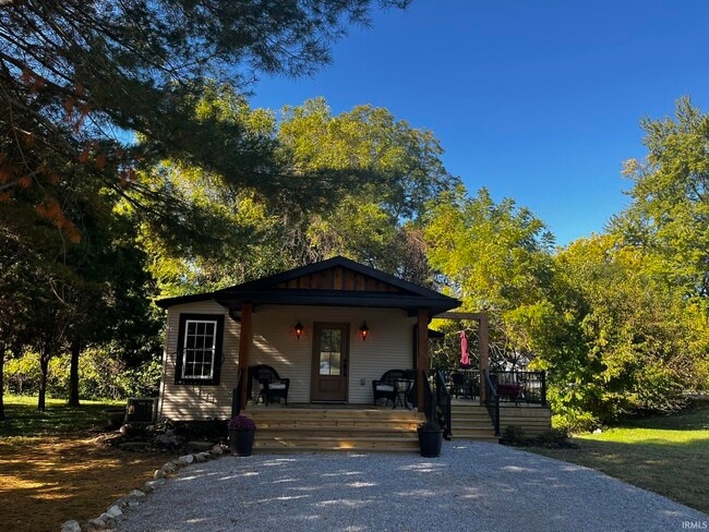 Photo - 624 Monroe St