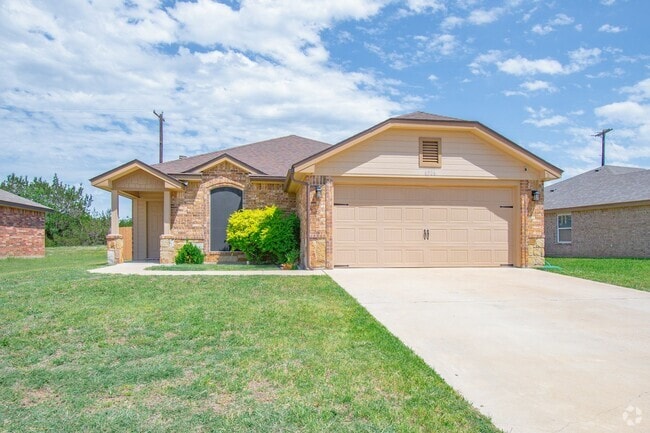Building Photo - 6505 Castle Gap Dr Rental