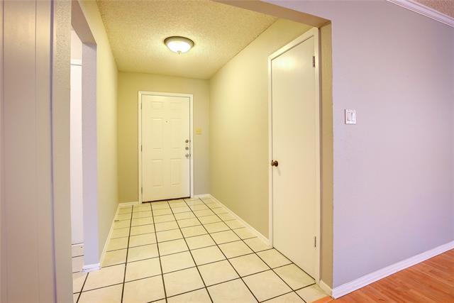 Photo - 2717 Lucas Dr