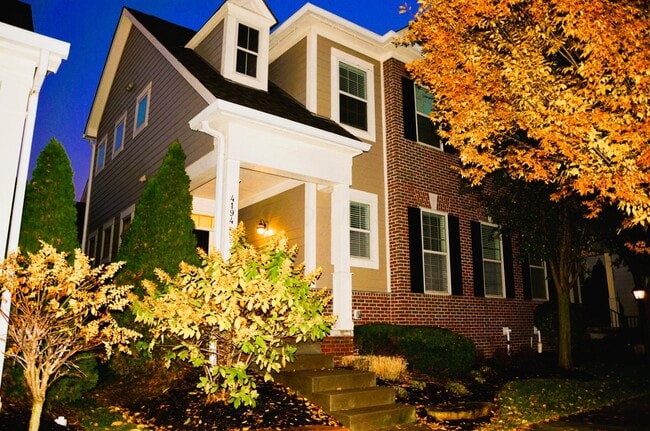 Building Photo - 4194 Troutbrook Dr Unit 127