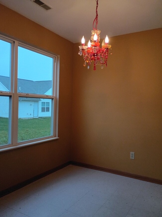 Photo - 2960 Megan Cir