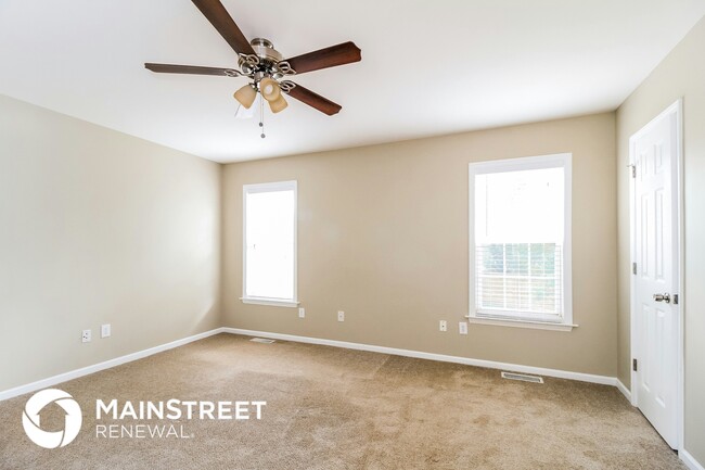 Photo - 110 Braeburn Dr