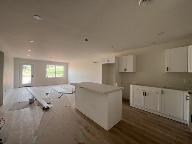 Photo - 39 Violet Cir