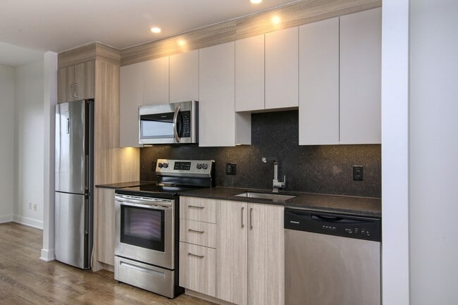 Photo - 30 Saint-Joseph Est Unit 803