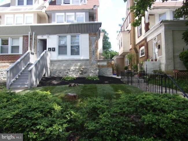 Building Photo - 6154 Lebanon Ave Rental