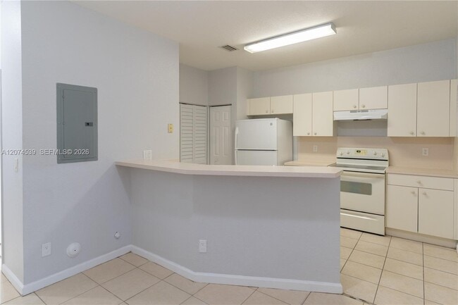 Photo - 806 N Santa Catalina Cir