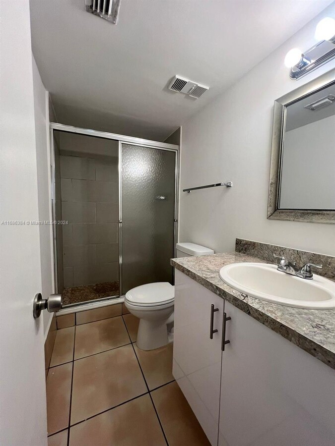 Photo - 1470 NE 123rd St Condominio Unidad A1216