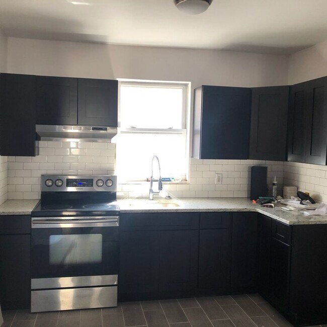 Photo - 5218 Pentridge St