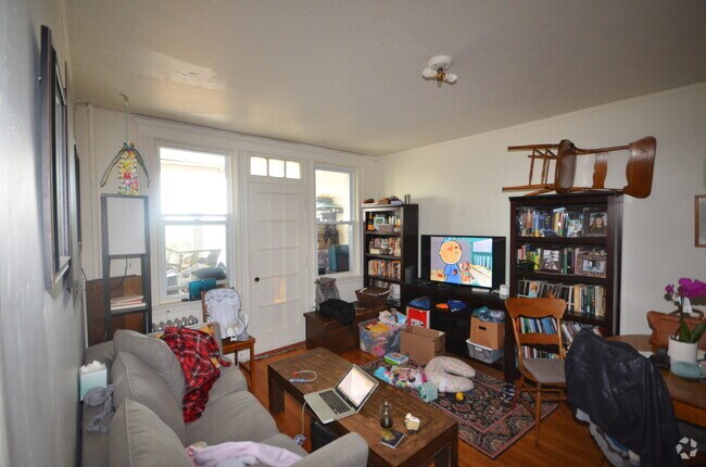 Building Photo - 1626 Commonwealth Ave Unit 14 Rental