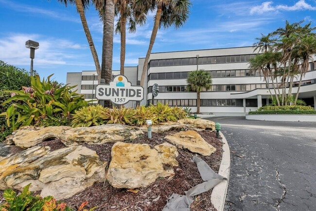 Building Photo - 1357 NE Ocean Blvd Unit 318