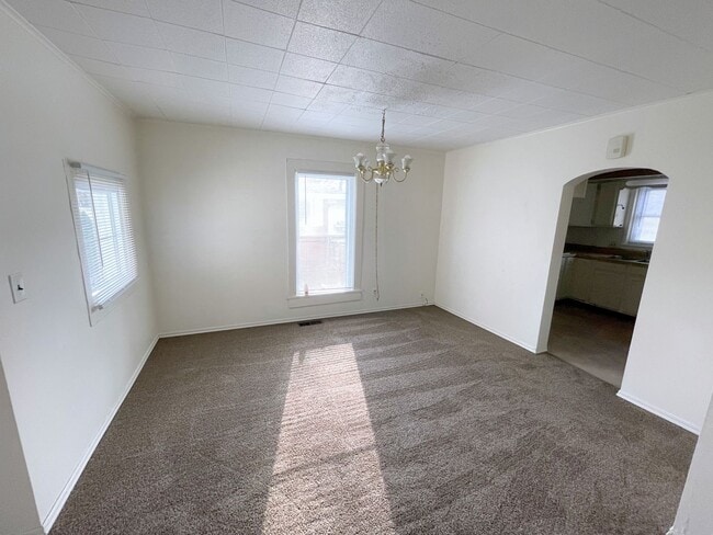 Photo - Nice 2-Bedroom Home In a Nice Quiet Neighborhood Near Elkhart General Hospital