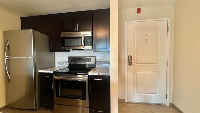 Photo - Top Floor Sweet and Spacious studio with resort style amenities and In-Unit Washer & Dryer! Unit 3406