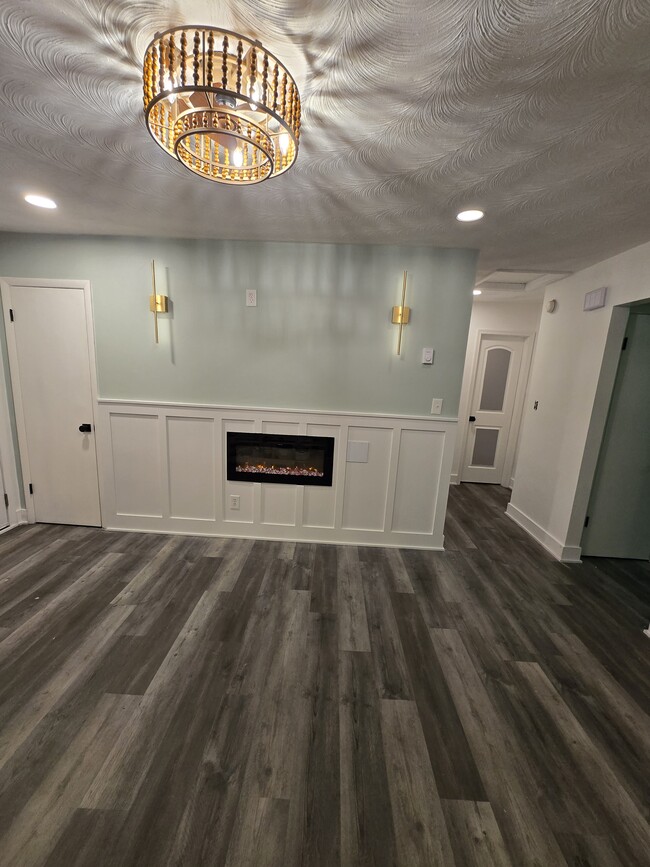 Photo - 118 Forrest Ave Unit A