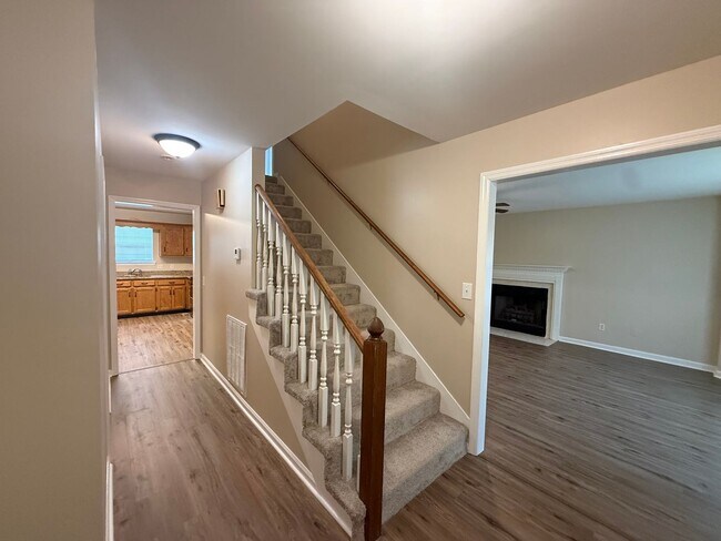 Photo - 5500 Misty Valley Dr