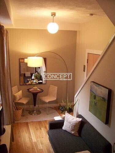 Photo - 435 Hanover St Unit 4C