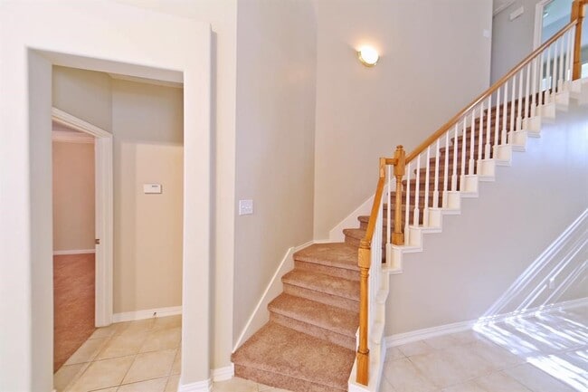 Photo - 407 Groveton Ridge Ln