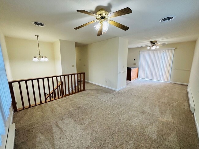 Photo - 208 Ardmore St
