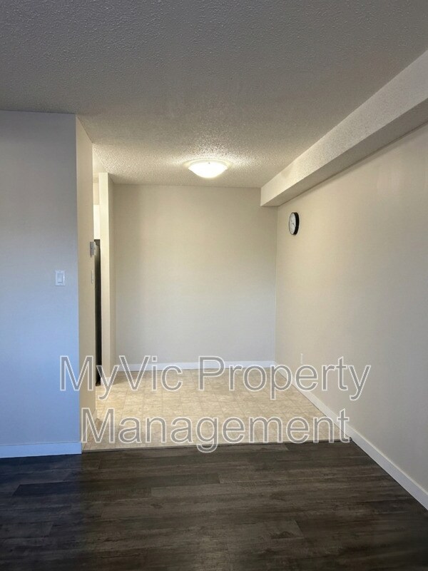 Photo - 9120-9149 149 St Unité One Bed