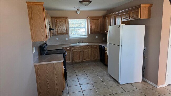 847 Rambling Oaks Dr