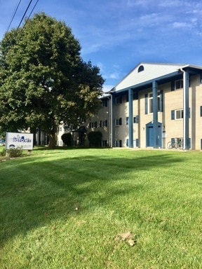 Photo - 1100 W Michigan Ave