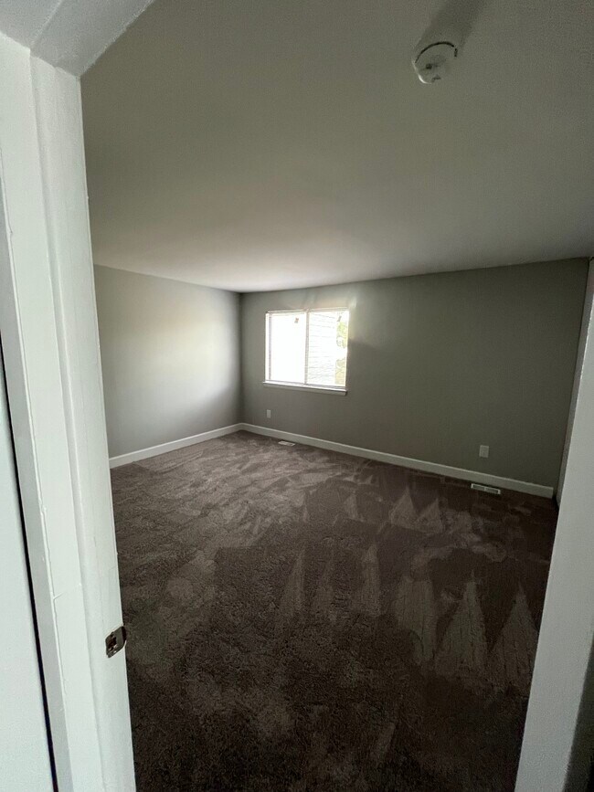 Photo - Meadowview Apartments