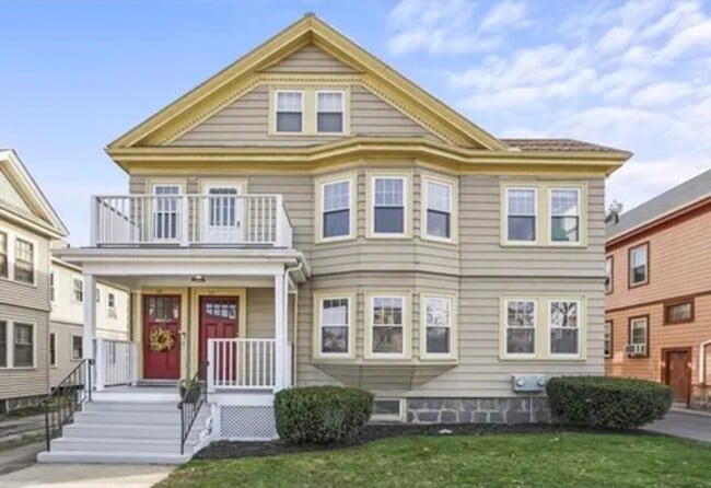 Building Photo - 37 Gallivan Blvd Unit 37