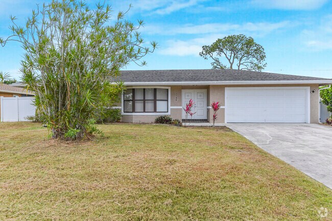 Building Photo - 1168 SE Clifton Ln Rental