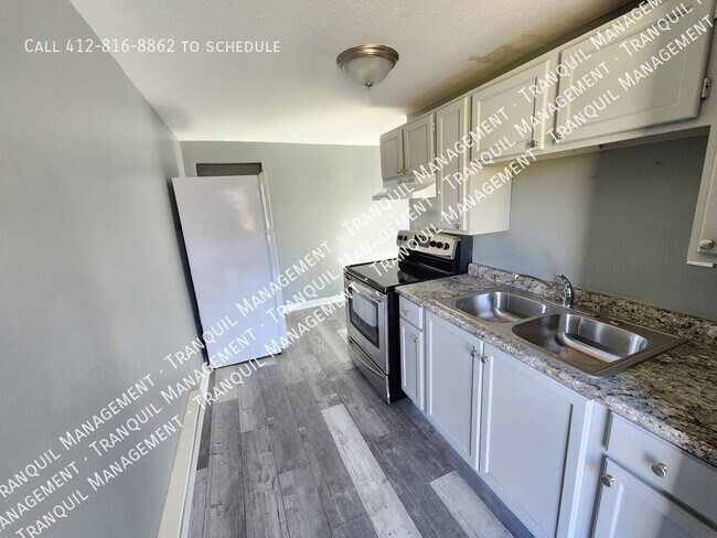 Photo - 540 Reed St Unit 1