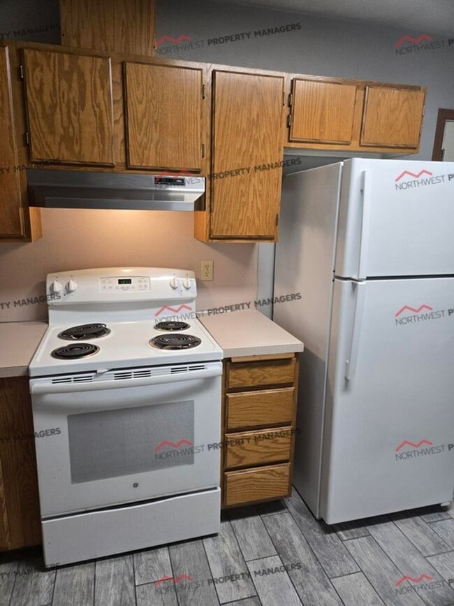 Photo - R325C Unit S