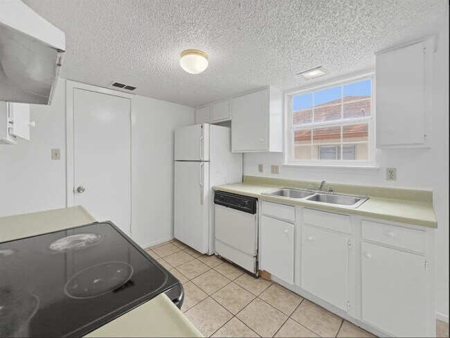 Photo - 3427 Willowrun Dr