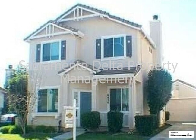 Building Photo - 4 Bedroom Home in Elk Grove