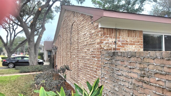 Photo - 12531 Hazelwood Ln