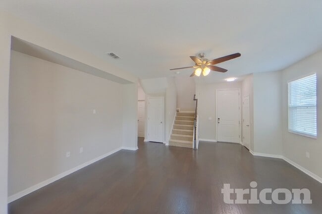 Photo - 10710 Southern Forest Dr
